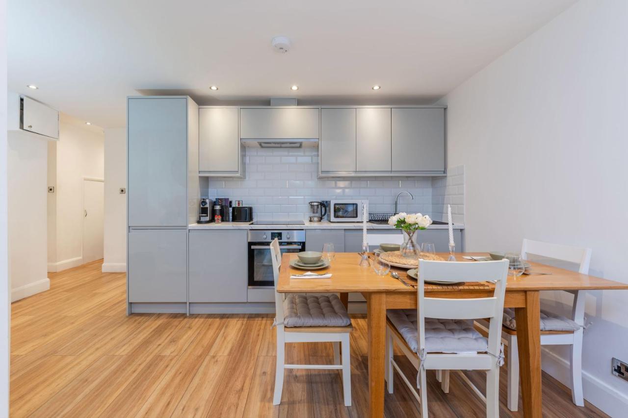 Three-Bedroom Bliss In London Town Exteriér fotografie